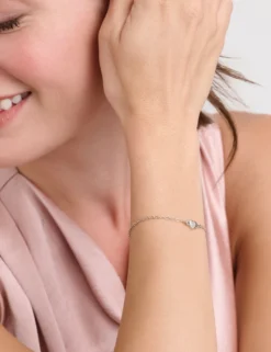 Armband aus massivem Mini-Herz-Ketten