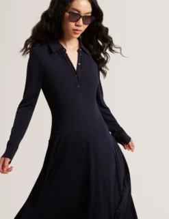Asymmetrisches Jersey-Midi-Hemdkleid