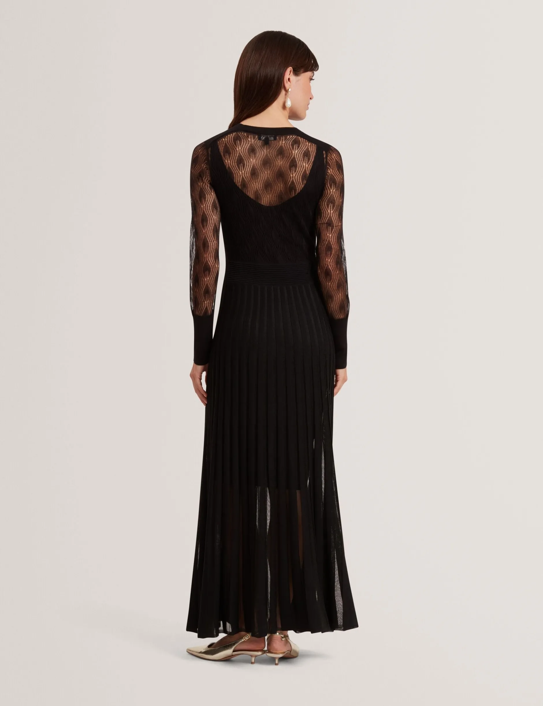 Asymmetrisches Midikleid aus Pointelle-Strick