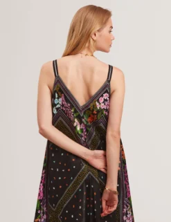 Asymmetrisches Midi-Kleid mit Schalprint