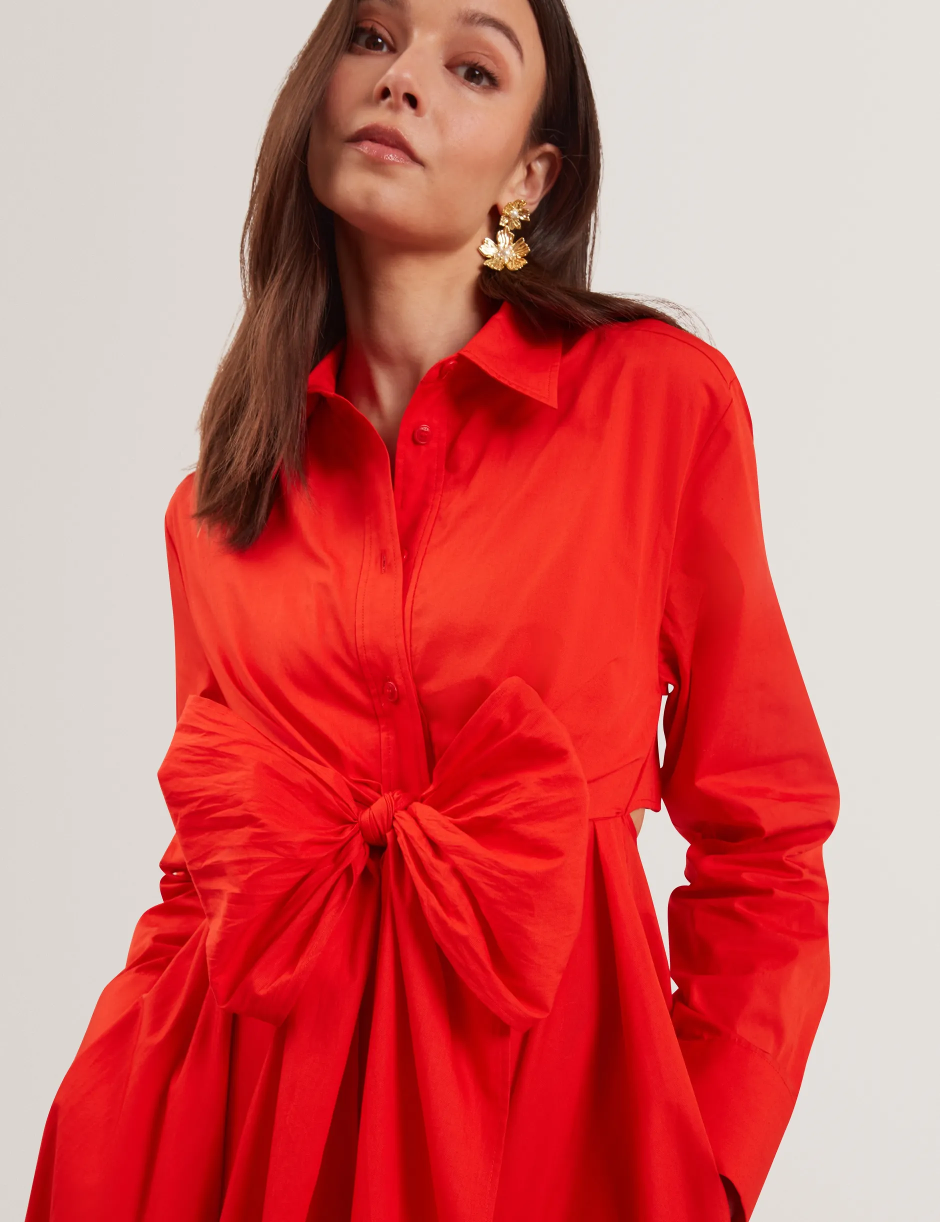 Baumwoll-Wickelkleid mit Cut-Outs, Midi-Länge, Hemdbluse