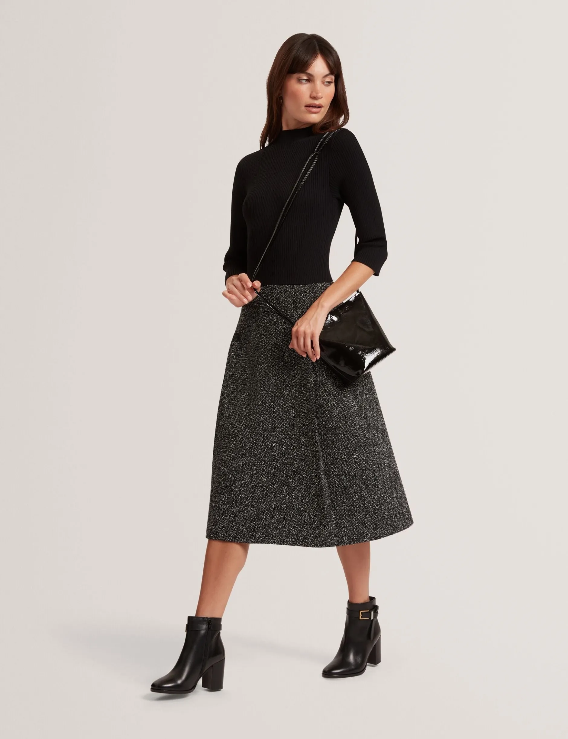 Bouclé-Midikleid mit Illusionseffekt und Stricktop