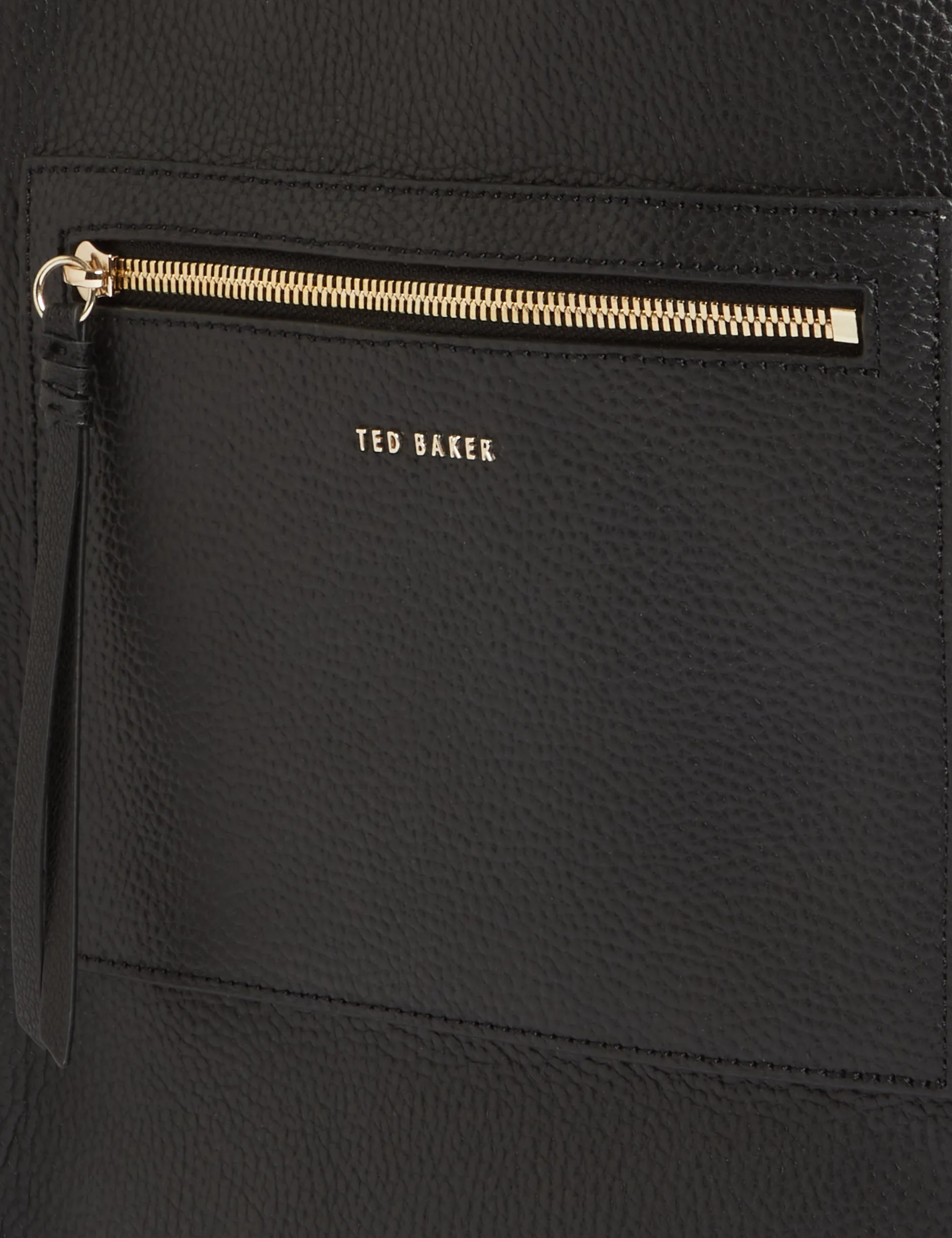 Boxy Tote Bag aus weichem Leder mit Reißverschlusstasche