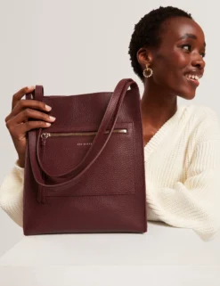 Boxy Tote Bag aus weichem Leder mit Reißverschlusstasche