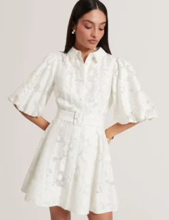 Burnout-Mini-Hemdblusenkleid mit Blumenmuster und Puffärmeln