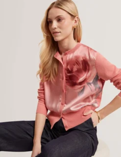Cardigan mit Rosenprint und Webfront