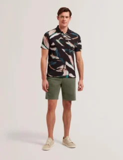 Chino-Shorts aus Baumwollmischgewebe mit regulärer Passform
