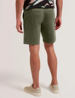 Chino-Shorts aus Baumwollmischgewebe mit regulärer Passform