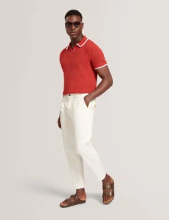 Elegante, schmal zulaufende Baumwoll-Stretchhose