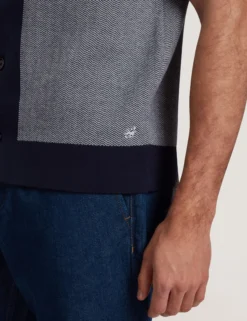 Fischgrät-Strickhemd mit Farbblock-Design