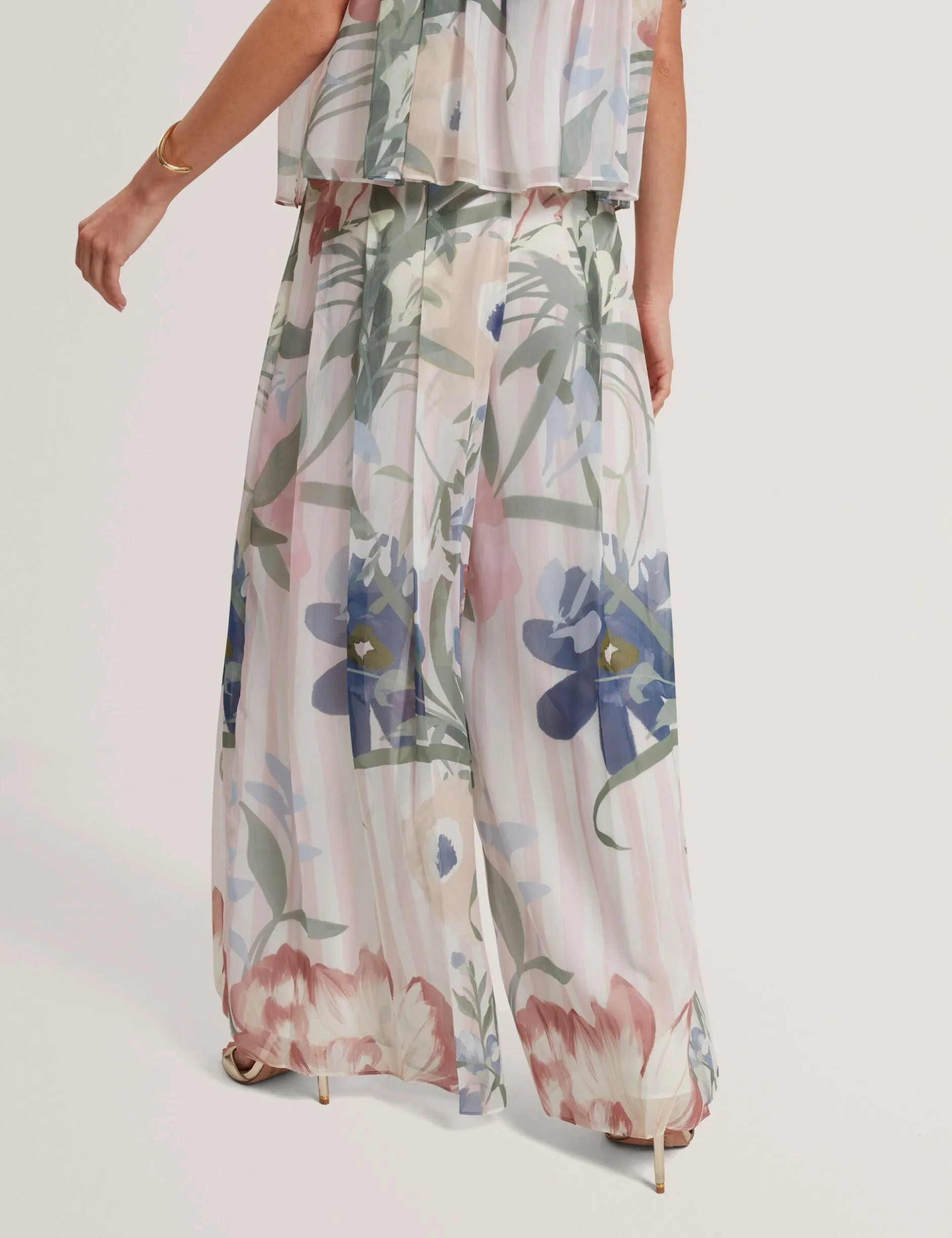 Geblümte, plissierte Chiffonhose mit weitem Bein