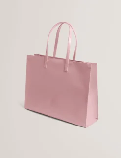 Geknitterte Oversized Icon Tote Bag aus Kunstleder
