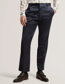 Gerade geschnittene, hochglänzende Hose