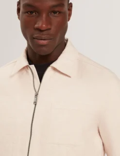 Gestepptes Overshirt mit Struktur und Reißverschluss