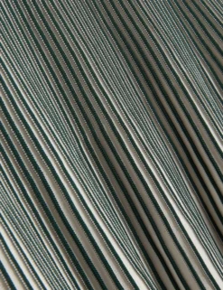 Gestreiftes Rippstrick-Langarmshirt mit ausgestellten Ärmeln