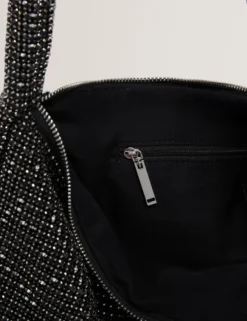 Große, mit Kristallen verzierte Schultertasche