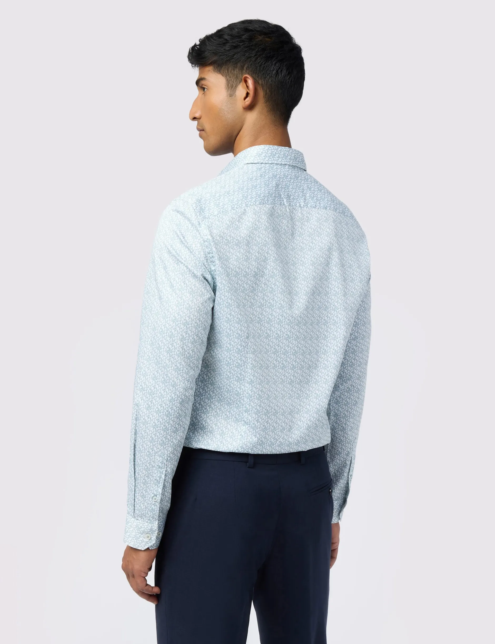 Hemd aus Stretch-Baumwolle mit kleinem Blumenmuster