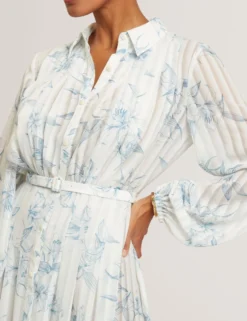 Hemdblusenkleid mit floralem Muster und Falten