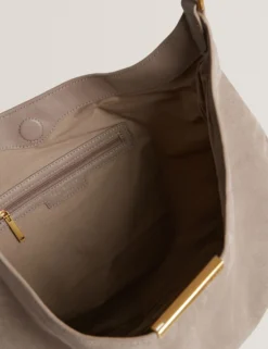 Hobo Bag aus Wildleder mit Stangendetail