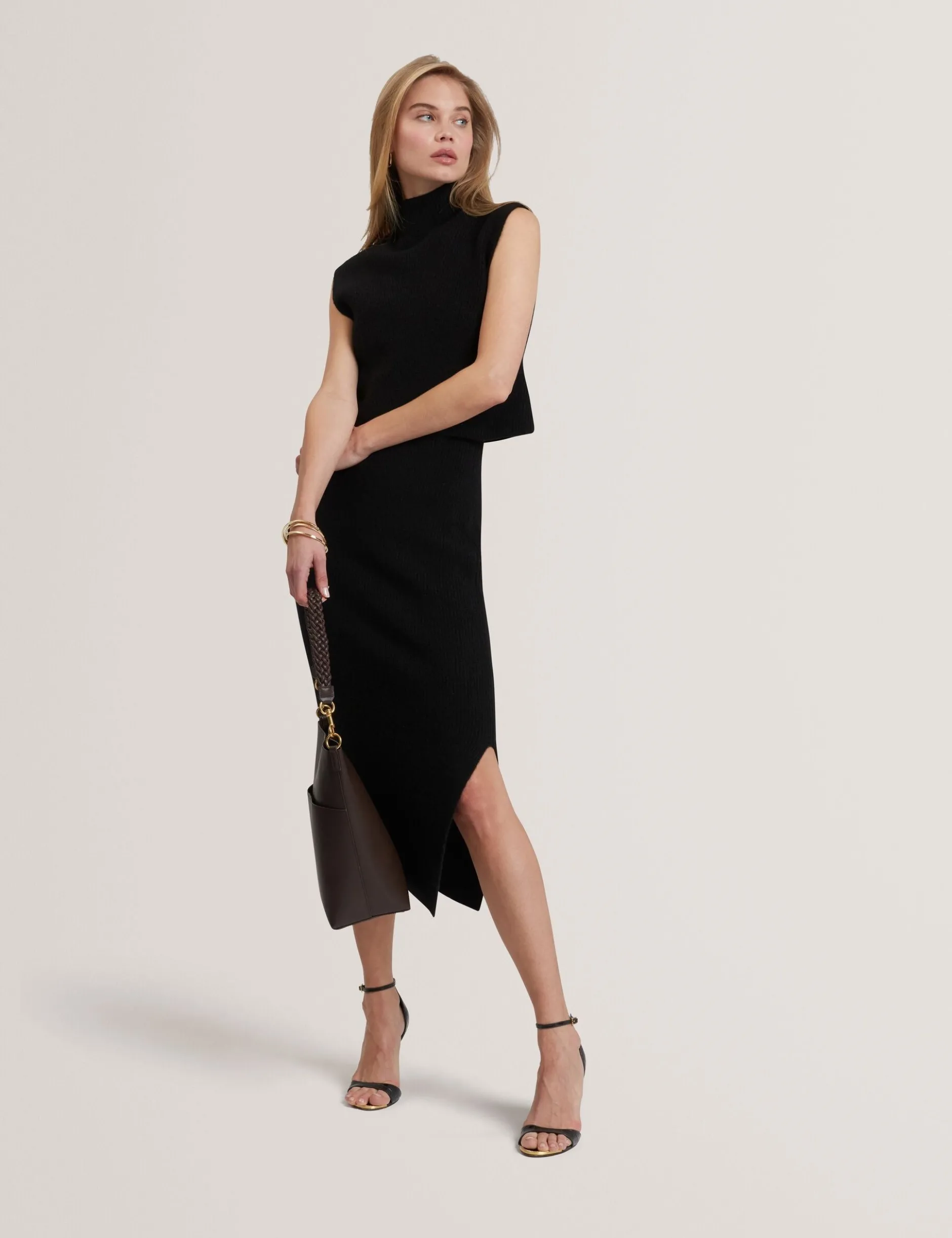 2-in-1 ärmelloses Strick-Midikleid mit Tanktop