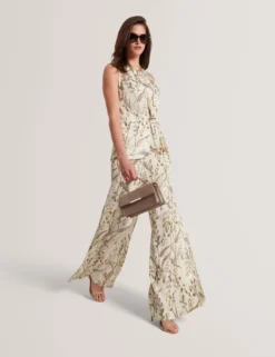 Jacquard-Hose mit weitem Bein und Blattmuster