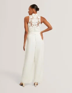 Jumpsuit mit Häkelspitze und weitem Bein