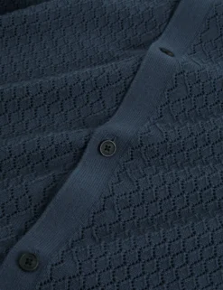 Kurzarmhemd mit Diamant-Häkelmuster