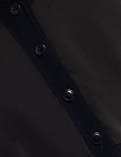 Kurzarm-Strickjacke aus Seidenmischgewebe mit gewebter Vorderseite