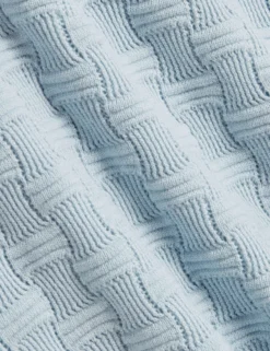 Kurzarm-Top aus strukturiertem Strickmaterial aus Seidenmischgewebe