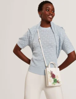 Kurzarm-Top aus strukturiertem Strickmaterial aus Seidenmischgewebe