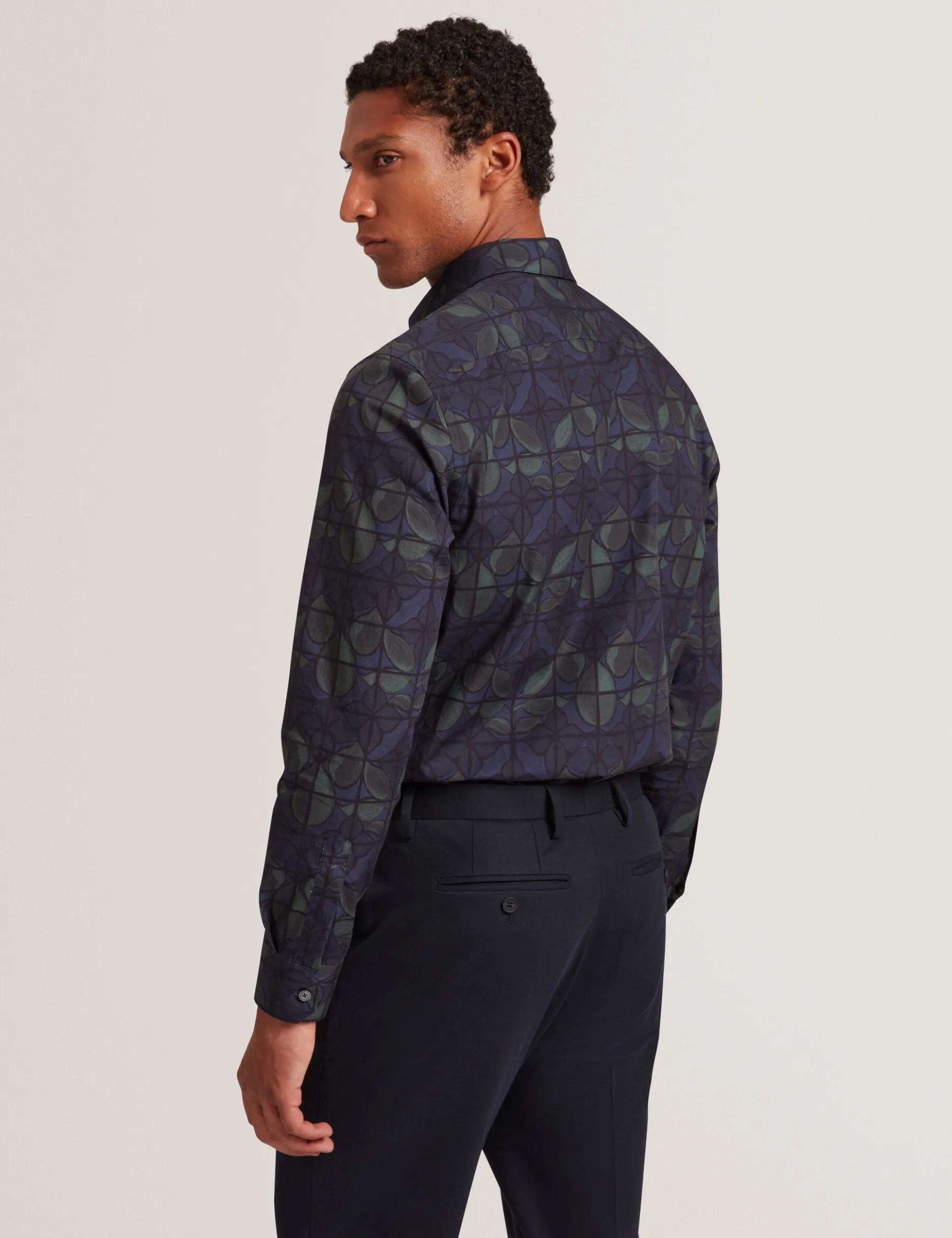 Langarmshirt mit Buntglas-Print