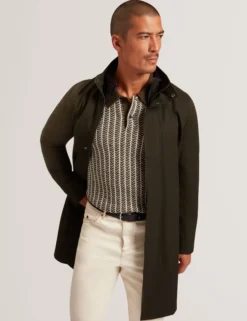Lange Jacke mit Stehkragen und Futter