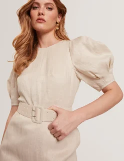 Leinen-Midikleid mit Puffärmeln und Gürtel