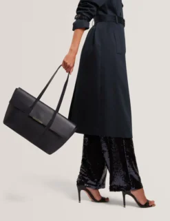 Längliche Shopper-Tasche aus Leder mit Überschlag