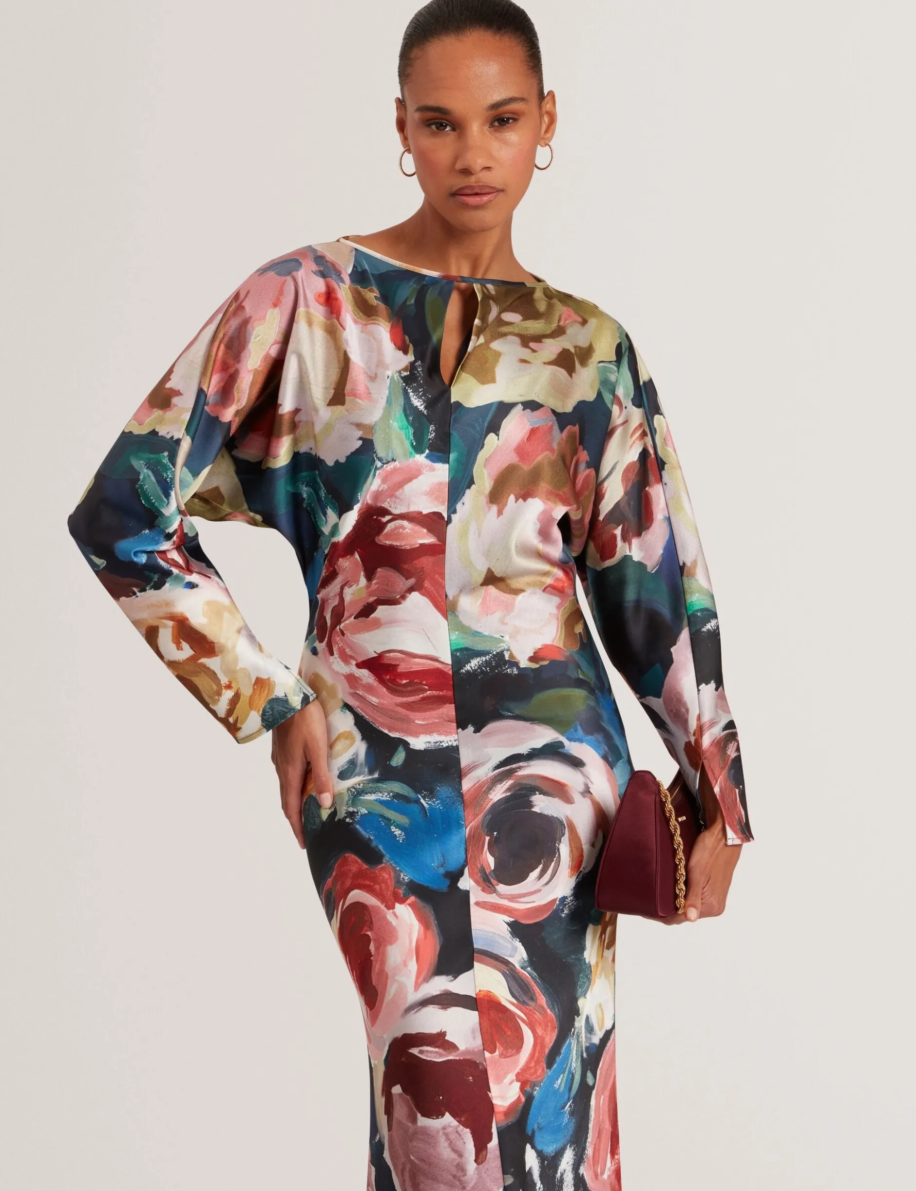 Maxikleid mit auffälligem Blumenmuster und Sanduhr-Schnitt
