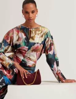 Maxikleid mit auffälligem Blumenmuster und Sanduhr-Schnitt