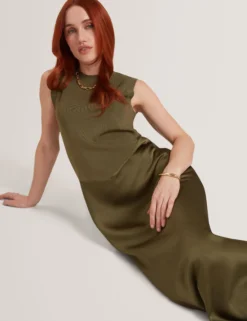 Maxikleid mit Strickpaneel