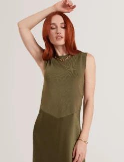 Maxikleid mit Strickpaneel