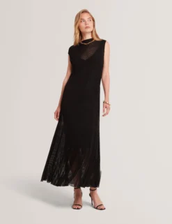 Midaxi-Kleid aus strukturiertem Strick mit transparenten Details