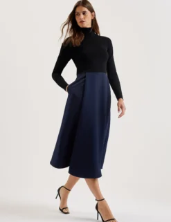 Midikleid mit Strickoberteil und Wickelrock