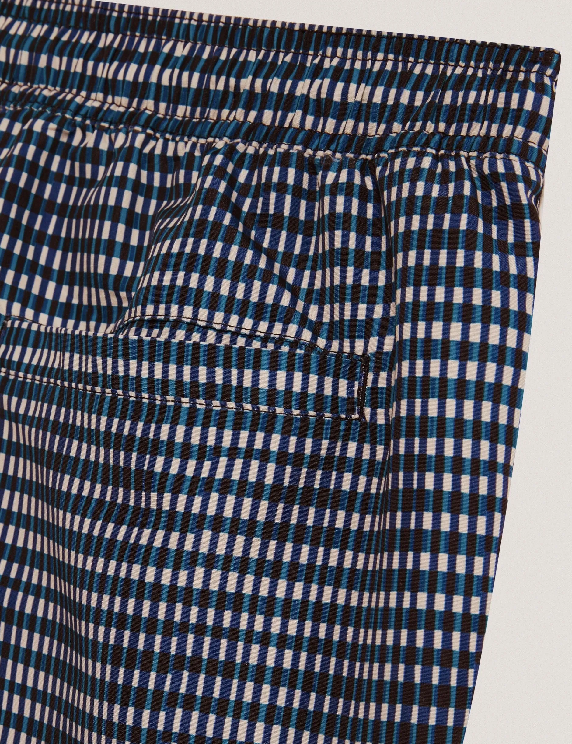 Mid-Length Badeshorts mit verschwommenem Karomuster