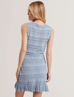 Minikleid mit Muschelsaum