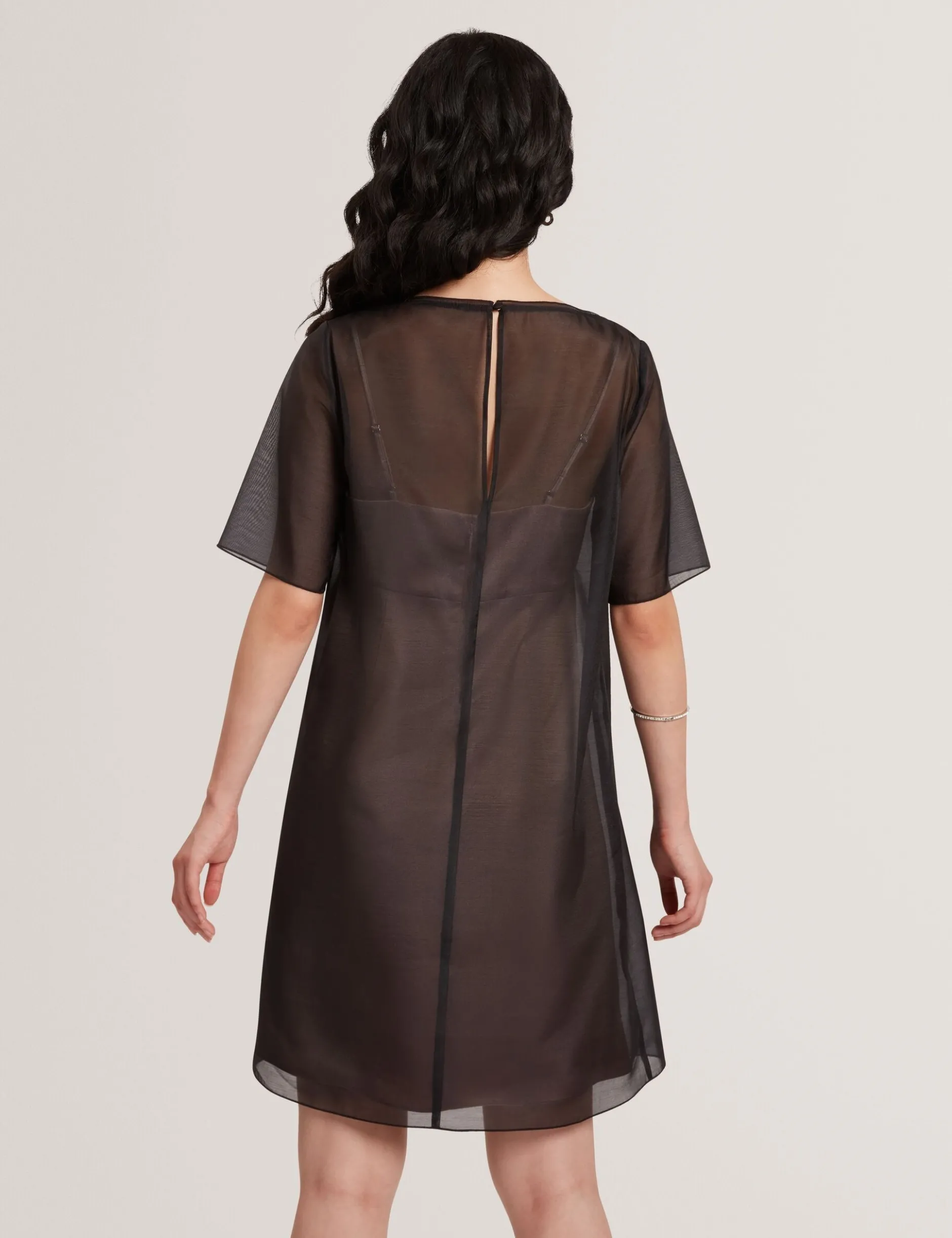 Mini-T-Shirt-Kleid aus Organza mit Blumenmuster