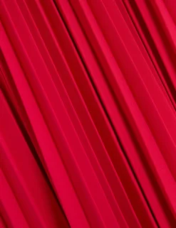 Neckholder-Maxikleid mit Falten und fließender Passform