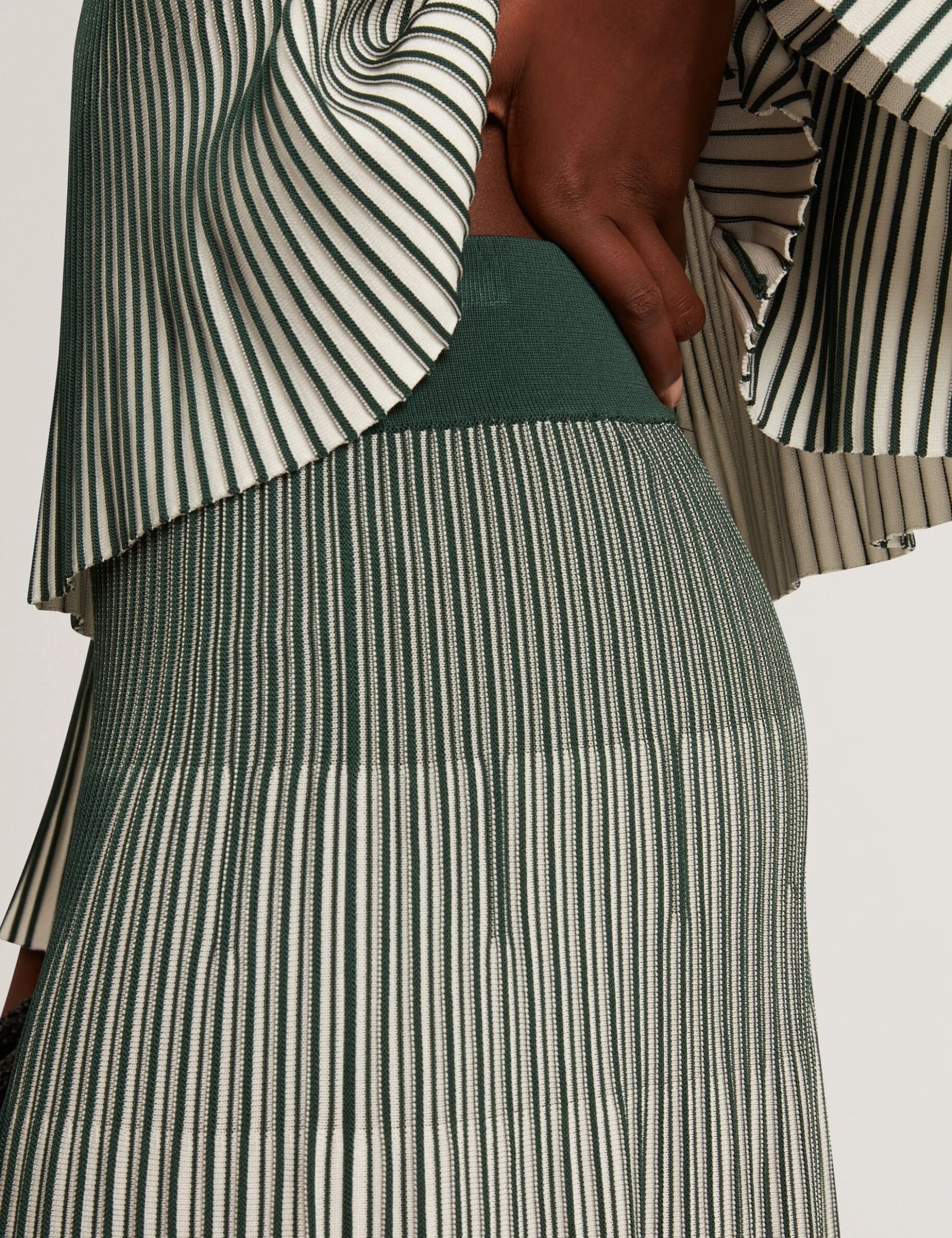 Ombre Rippstrick-A-Linien-Midirock
