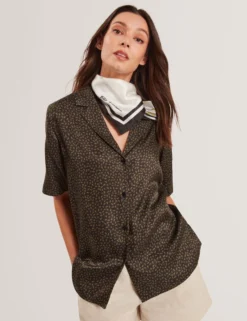 Oversize-Kurzarmhemd mit kleinem Muster