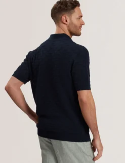 Poloshirt aus strukturiertem Strickgewebe aus Seide und Baumwolle