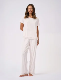 Pyjama-Set aus Jersey mit weitem Bein und Spitzenbesatz