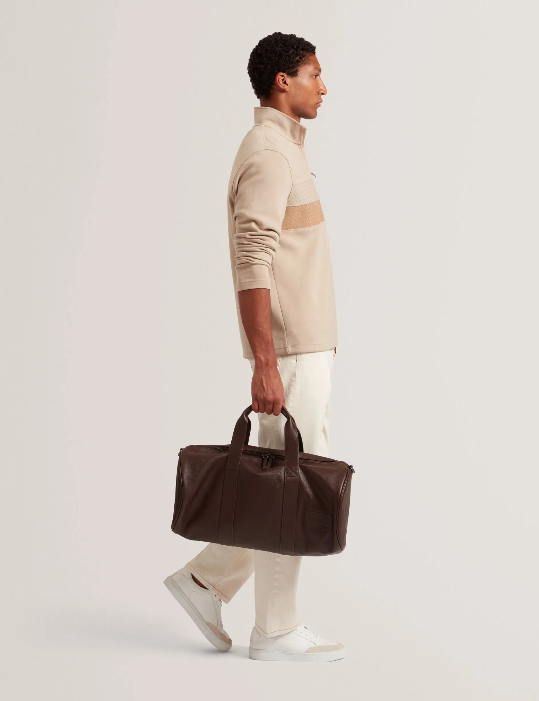 Reisetasche aus Leder für Übernachtungen