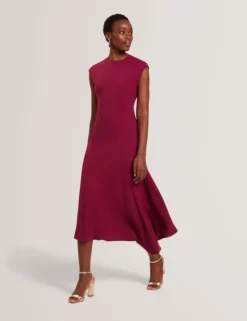 Ärmelloses, asymmetrisches Midikleid mit schrägem Schnitt
